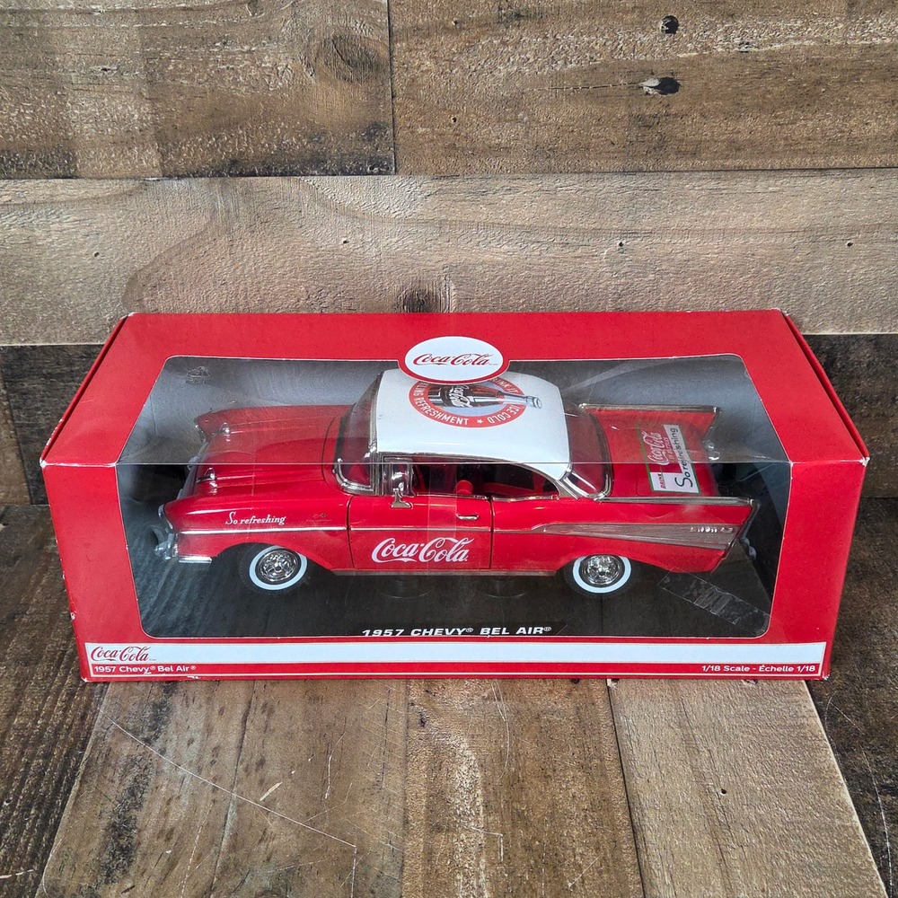 Coca Cola 1957 Chevy Bel Air 1/18 Scale Diecast Model Car Red Classic‎ Retro NIB